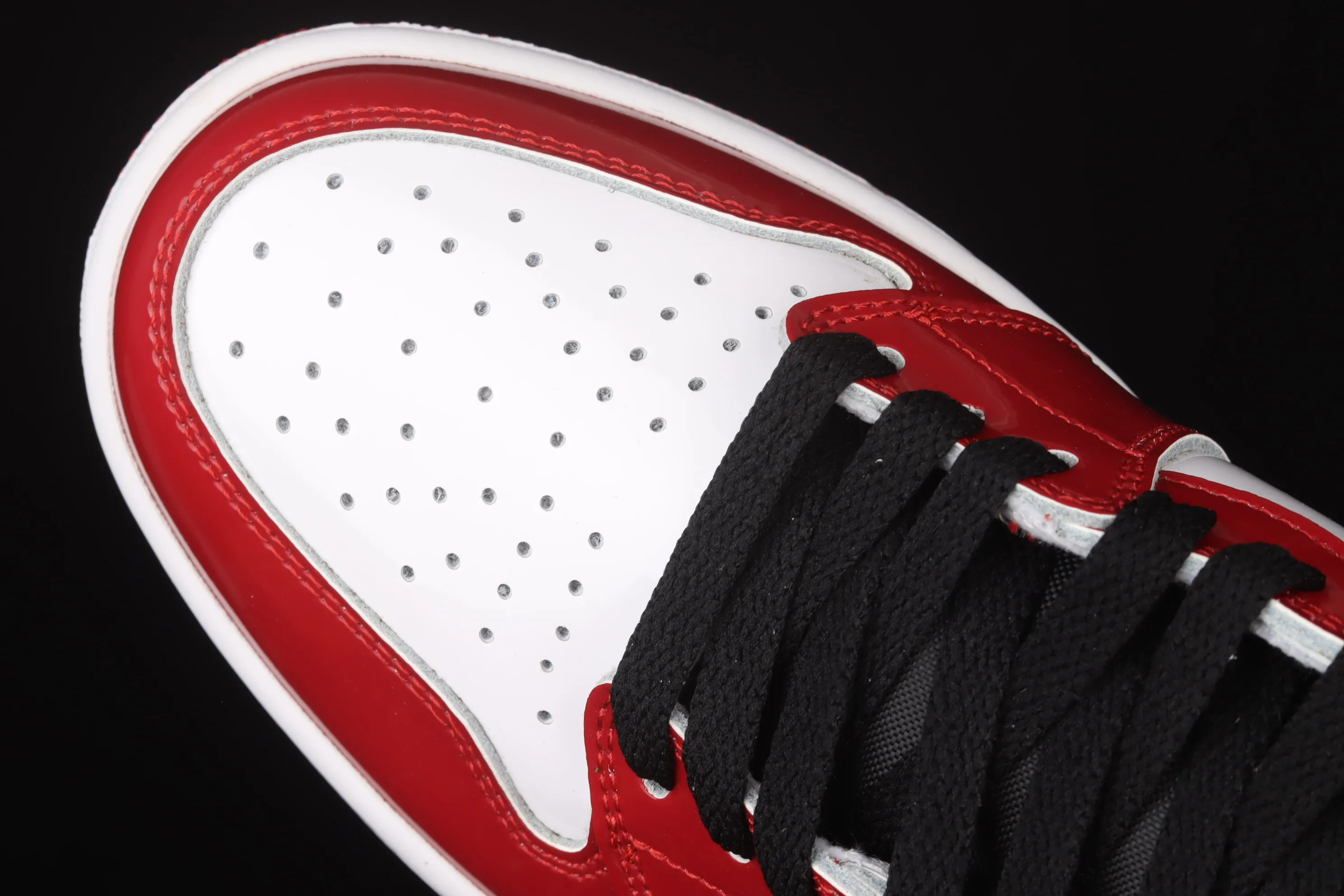 All categories Air Jordan Jordan series basketball shoes Air Jordan 1 High Air Jordan 1 "Fearless" AJ1 Joe 1 high top red and blue patent leather CK5666-100
